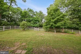 150 Lake Holiday Rd, Cross Junction, VA 22625 - Photo 6