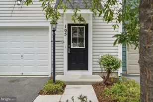105 Fading Star Ct, Stephenson, VA 22656 - Photo 2