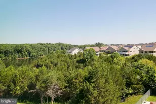 152 Trout Lily Dr, Lake Frederick, VA 22630 - Photo 2