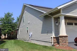 213 Grebe Dr, Lake Frederick, VA 22630 - Photo 2
