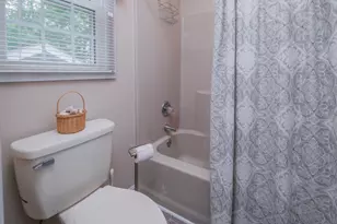 228 Fairway Cir, Cross Junction, VA 22625 - Photo 30
