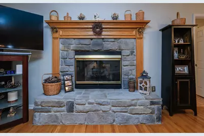 228 Fairway Circle, Cross Junction, VA 22625 - Photo 12