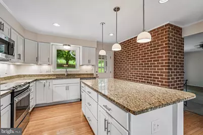 112 Beverly Dr, Winchester, VA 22602 - Photo 6