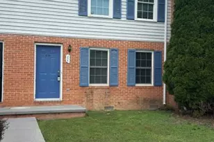 236 Nottoway Dr, Stephens City, VA 22655 - Photo 1