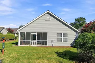 111 Tanglewood Ln, Winchester, VA 22602 - Photo 2