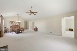 111 Tanglewood Ln, Winchester, VA 22602 - Photo 10