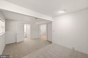 300 Pembridge Dr, Winchester, VA 22602 - Photo 30