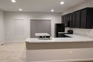 224 Parkland Dr, Stephenson, VA 22656 - Photo 6