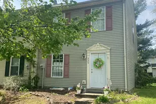327 Georgetowne Ct, Stephens City, VA 22655 - Photo 1