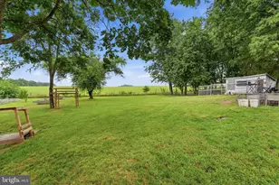849 Redland Rd, Cross Junction, VA 22625 - Photo 34