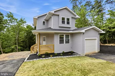 607 S Lakeview Drive, Cross Junction, VA 22625 - Photo 1