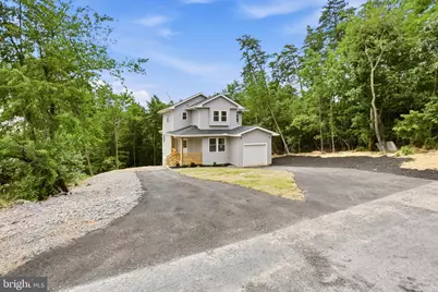 607 S Lakeview Drive, Cross Junction, VA 22625 - Photo 4