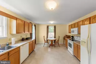 204 Cochise Trail, Winchester, VA 22602 - Photo 4