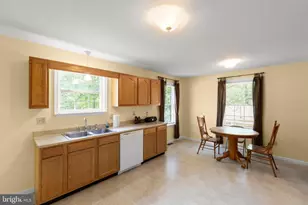 204 Cochise Trail, Winchester, VA 22602 - Photo 8