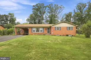 106 Buchannan Dr, Stephens City, VA 22655 - Photo 1