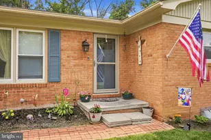 106 Buchannan Dr, Stephens City, VA 22655 - Photo 2