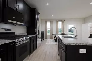 137 Sapphire St, Stephenson, VA 22656 - Photo 6
