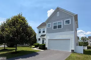 146 Blackford Dr, Stephenson, VA 22656 - Photo 1
