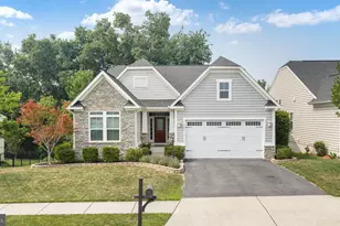 106 Atlantis Ln, Lake Frederick, VA 22630 - Photo 2