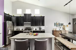 106 Atlantis Ln, Lake Frederick, VA 22630 - Photo 8