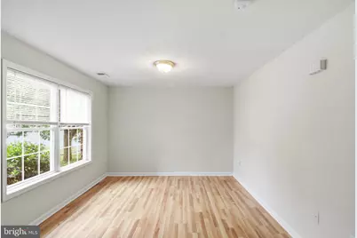 424 Ridgefield Avenue, Stephens City, VA 22655 - Photo 2
