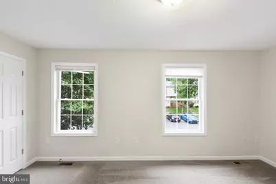 424 Ridgefield Avenue, Stephens City, VA 22655 - Photo 8