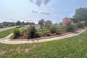 222 Waterford Ln, Winchester, VA 22602 - Photo 18