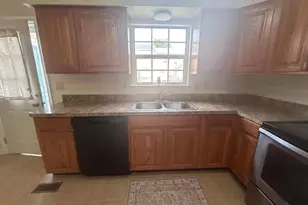 222 Waterford Ln, Winchester, VA 22602 - Photo 10