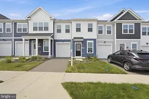 117 Castaway Pl, Winchester, VA 22603 - Photo 2