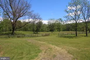 251 Barclays Run Ln, Gore, VA 22637 - Photo 2
