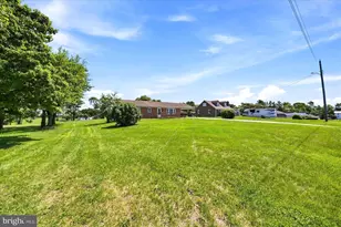 735 Redbud, Winchester, VA 22603 - Photo 32