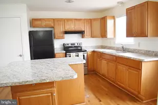 107 Parkside Dr, Winchester, VA 22602 - Photo 4