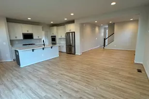 2484 Scotch Bonnet Dr, Winchester, VA 22603 - Photo 8