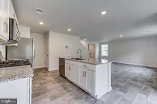 117 Grasmere St, Stephens City, VA 22655 - Photo 10