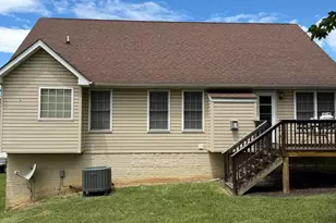 101 Fay St, Winchester, VA 22602 - Photo 6