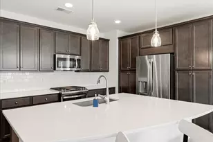 108 Viceroy Wy, Lake Frederick, VA 22630 - Photo 8