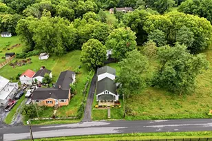 2346 Welltown Rd, Winchester, VA 22603 - Photo 10