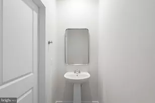129 Sapphire St, Stephenson, VA 22656 - Photo 18