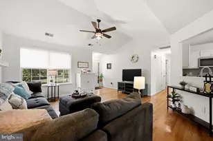 109 Jefferson Ct, Stephens City, VA 22655 - Photo 8
