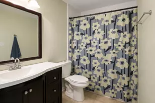106 Lakeridge Dr, Stephens City, VA 22655 - Photo 8