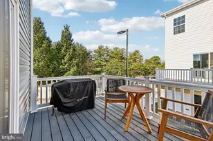 135 Willett Holw St, Stephens City, VA 22655 - Photo 2