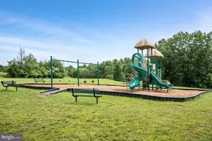 1003 Lakeview Dr, Cross Junction, VA 22625 - Photo 110