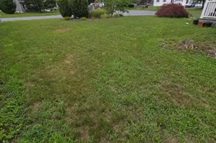 102 Geneva Pl, Winchester, VA 22603 - Photo 18