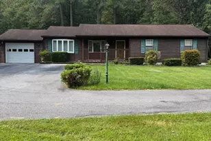 110 Layside Dr, Winchester, VA 22602 - Photo 2