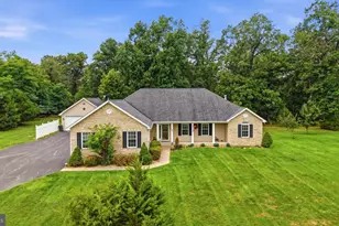 109 Christo Rey Dr, Clear Brook, VA 22624 - Photo 2