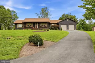 109 Par Ct, Cross Junction, VA 22625 - Photo 1