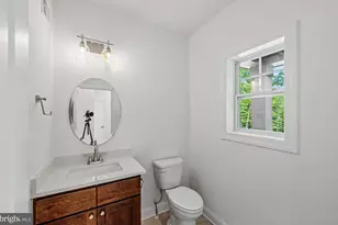 163 Grist Ct, Cross Junction, VA 22625 - Photo 10