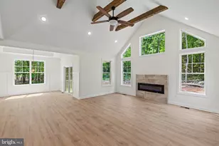 163 Grist Ct, Cross Junction, VA 22625 - Photo 4