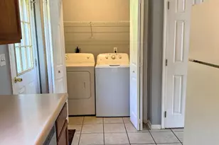 103 Sutton Ct, Winchester, VA 22601 - Photo 8