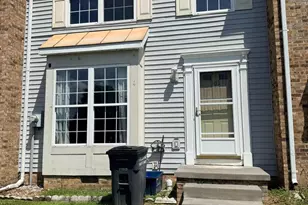 103 Sutton Ct, Winchester, VA 22601 - Photo 2